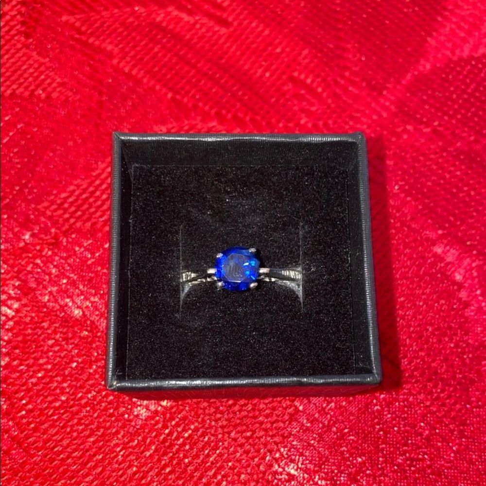 Limited!🔥HD Sapphire blue colored ring - Picture 2 of 5